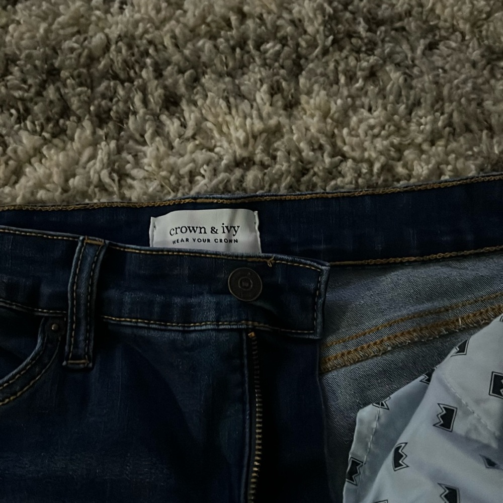 2 pairs of jeans. Crown and ivy size 10, old navy size 12